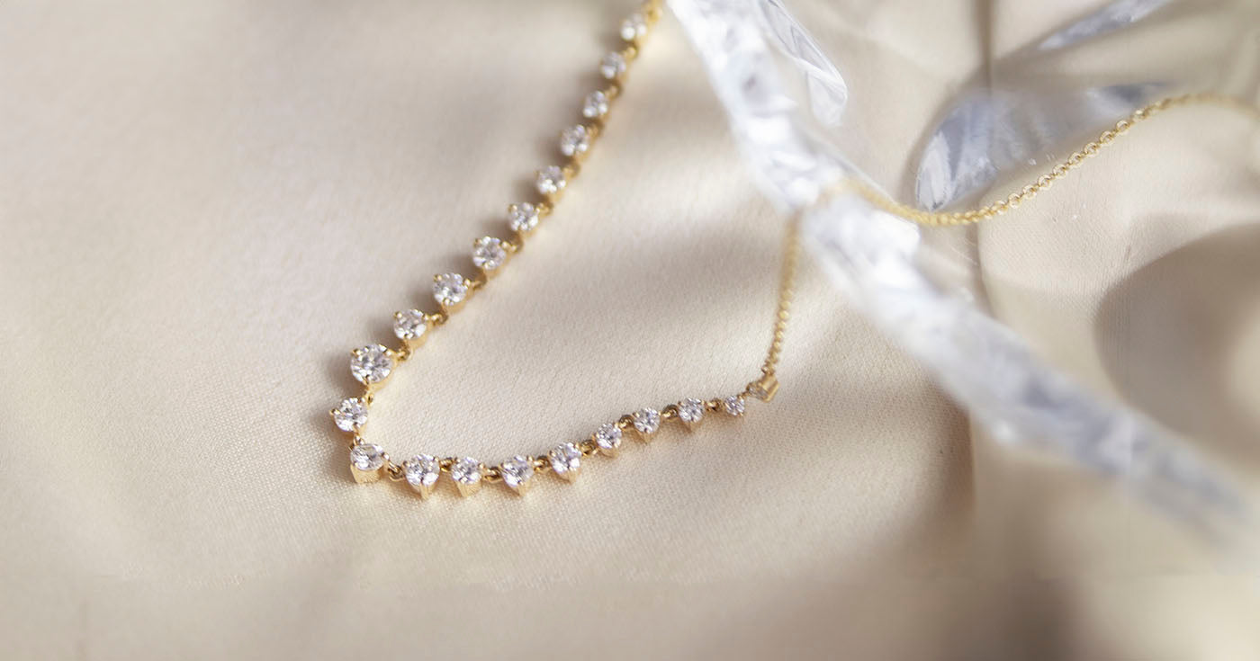 gargantilla de oro y diamantes