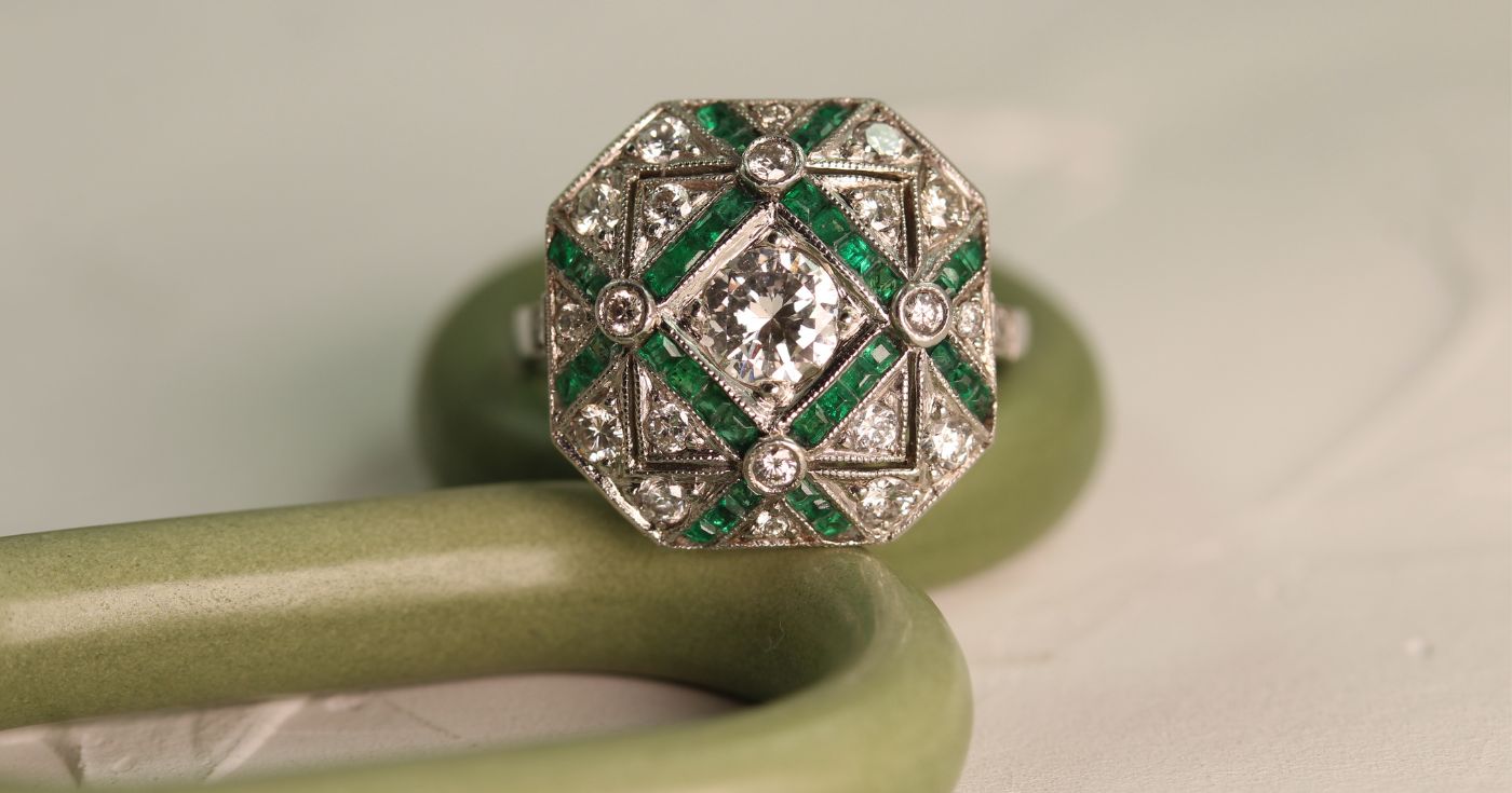 Anillo vintage esmeralda