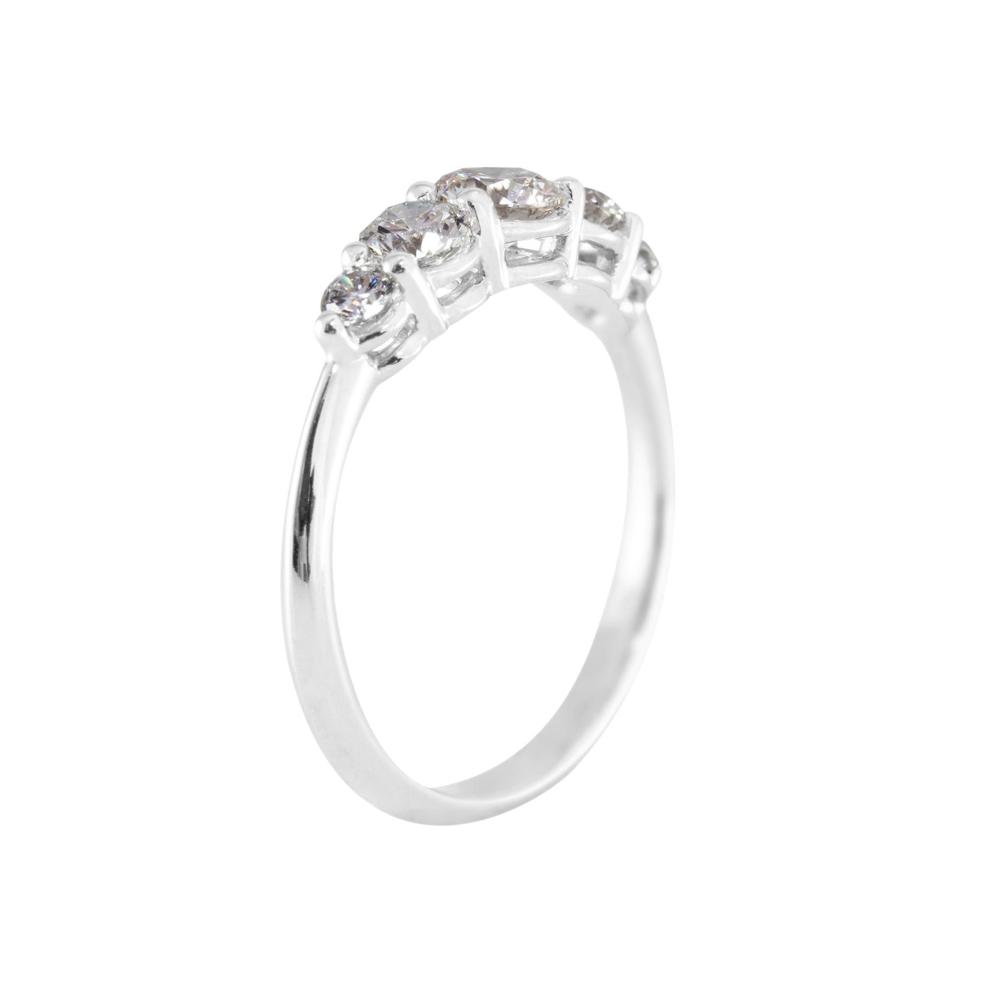 anillo-de-compromiso-tipo-cinquillo-degrade-con-diamantes-naturales