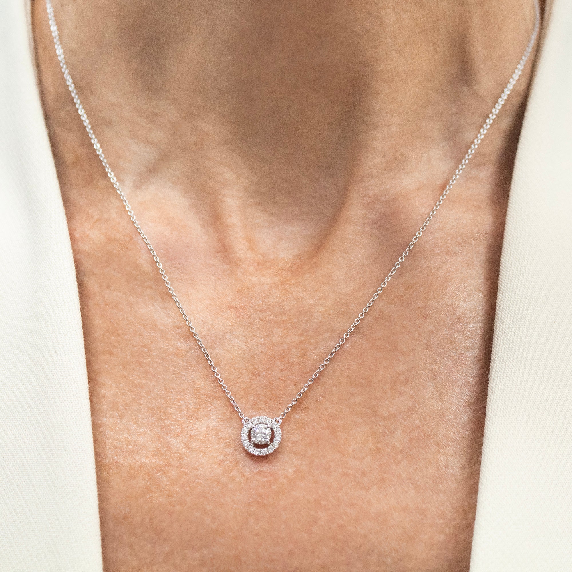 Gargantilla Rosetón Diamante - Blanca Jewels
