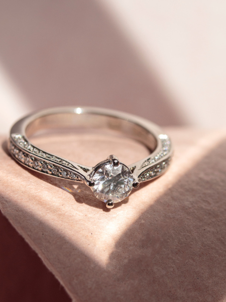 Kadi ring