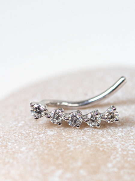 Climbing earring 5 mini stones (unit)