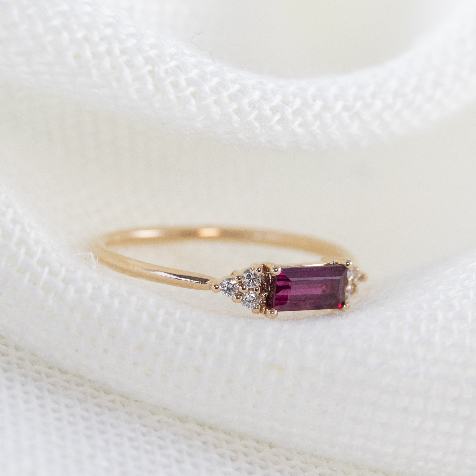 Anillo Allen Rubí - Blanca Jewels