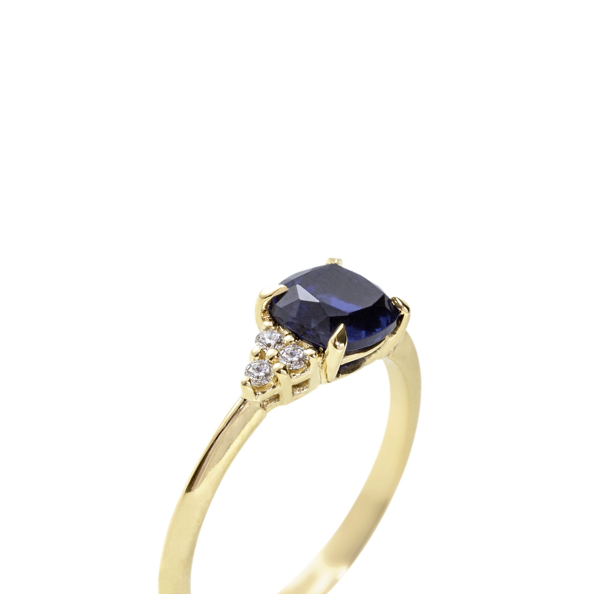 anillo-de-compromiso-de-oro-diamantes-y-zafiro