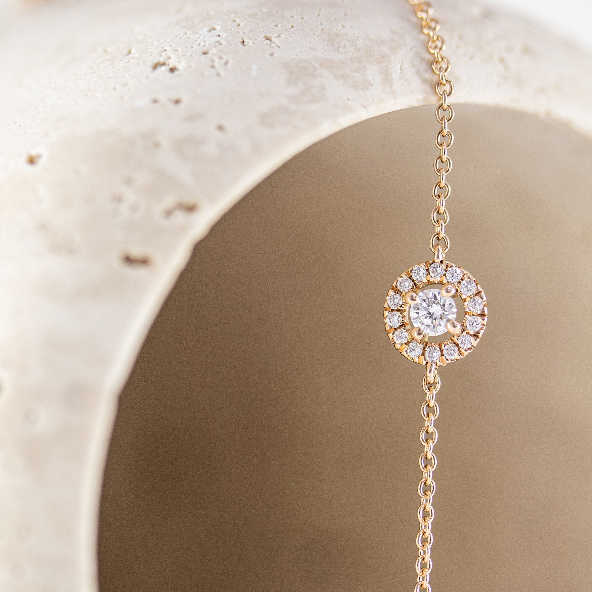 Brazalete rosetón mini - Blanca Jewels