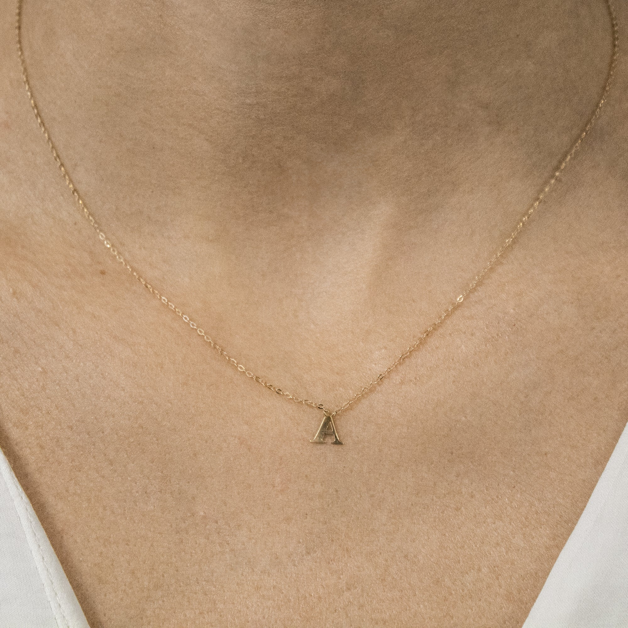 Gargantilla Letra Calada - Blanca Jewels