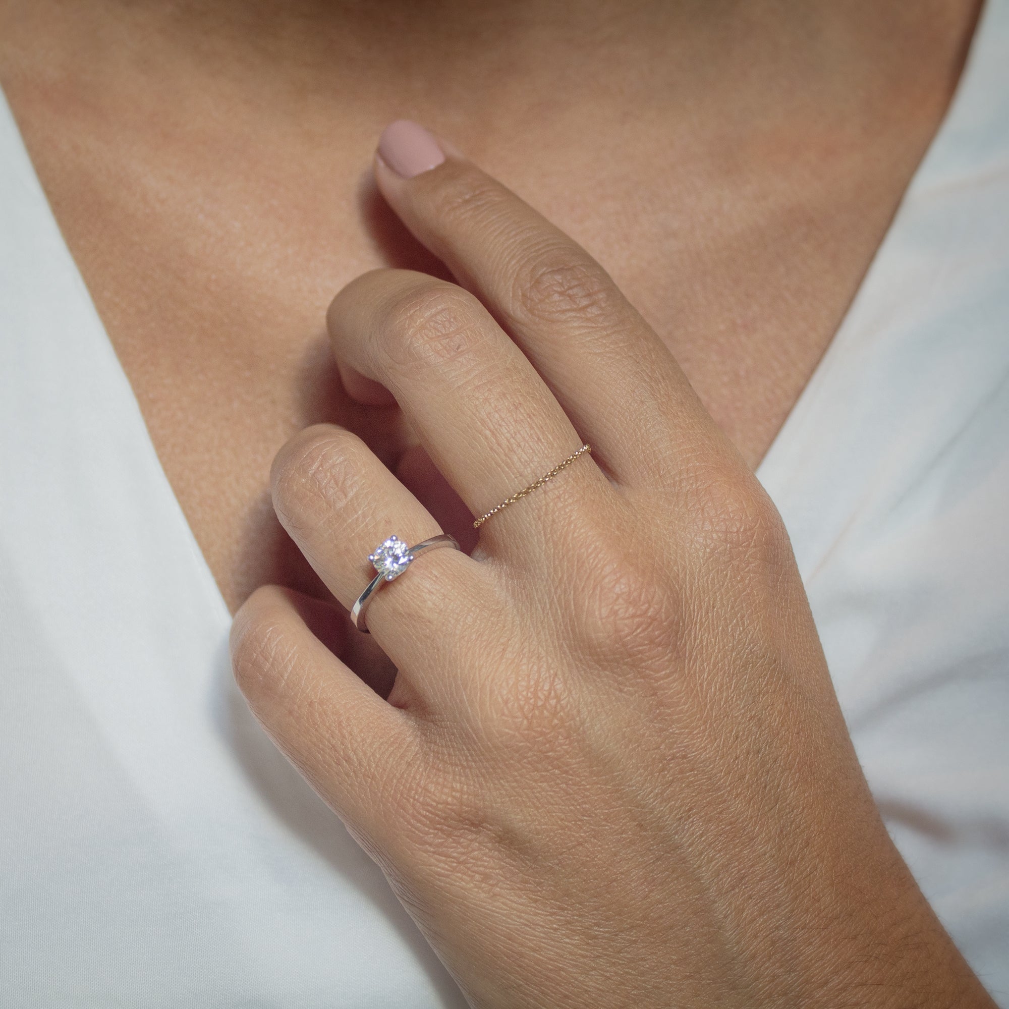 anillo-de-compromiso-solitario-diamante-princesa