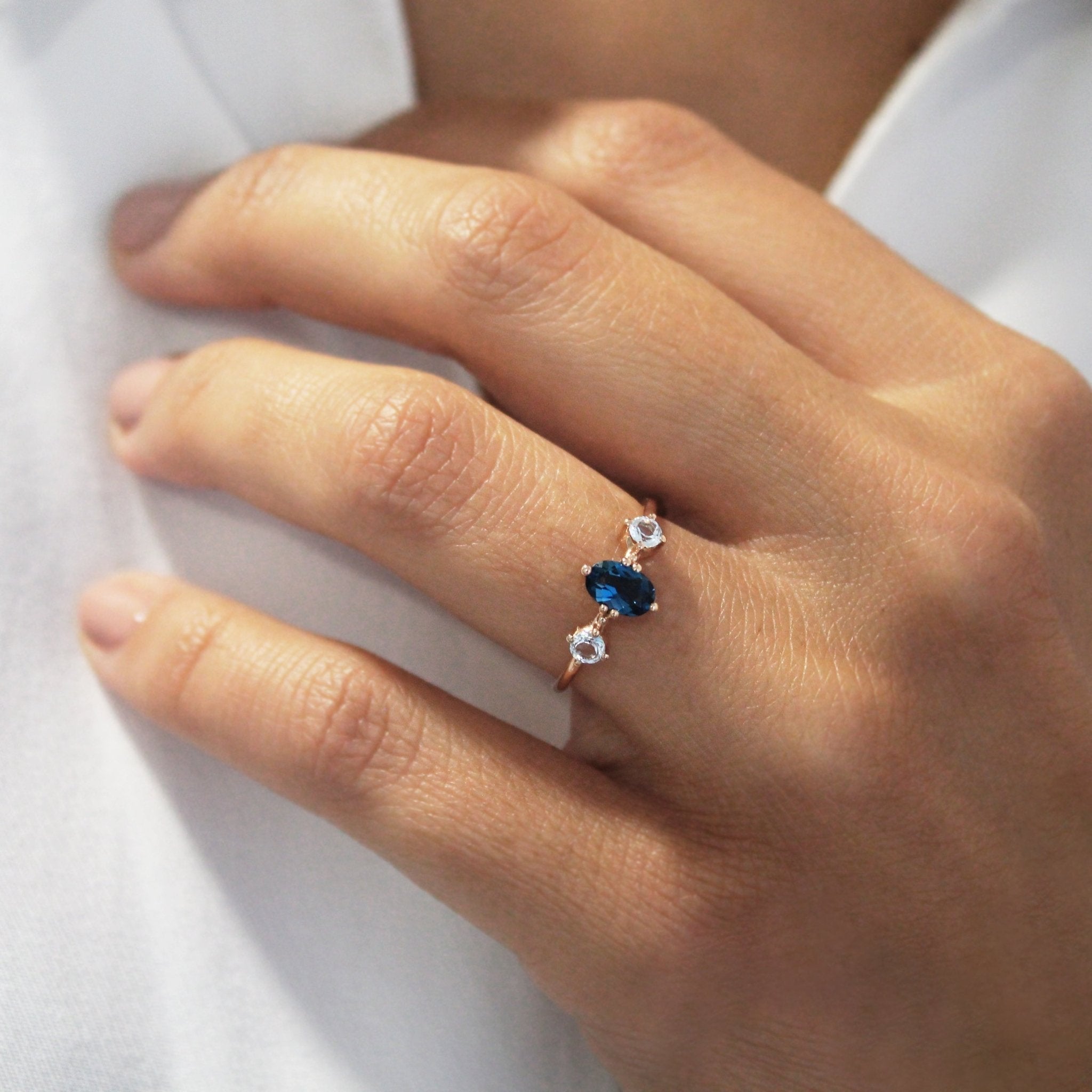 Trilogía Cayetana - Blanca Jewels