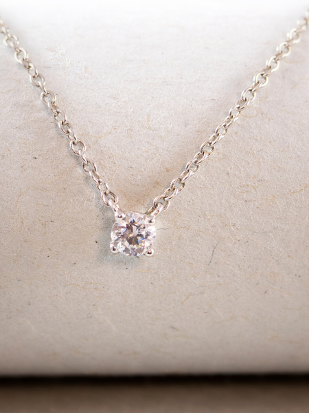 Diamond Choker (4 staples)
